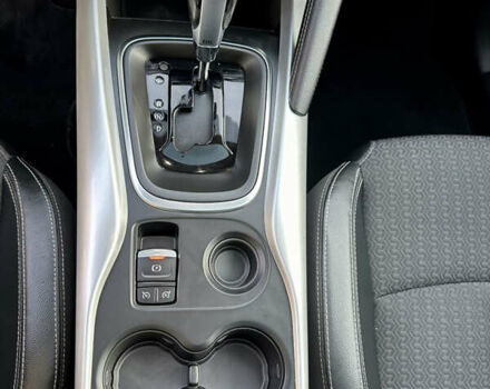 Белый Рено Kadjar, объемом двигателя 1.5 л и пробегом 230 тыс. км за 16000 $, фото 88 на Automoto.ua