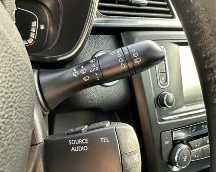 Белый Рено Kadjar, объемом двигателя 1.5 л и пробегом 230 тыс. км за 16000 $, фото 77 на Automoto.ua