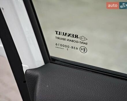 Белый Рено Kadjar, объемом двигателя 1.46 л и пробегом 184 тыс. км за 16500 $, фото 55 на Automoto.ua