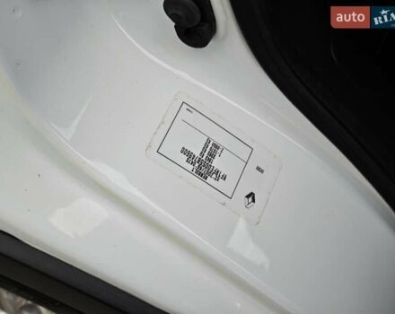 Белый Рено Kadjar, объемом двигателя 1.46 л и пробегом 184 тыс. км за 16500 $, фото 38 на Automoto.ua