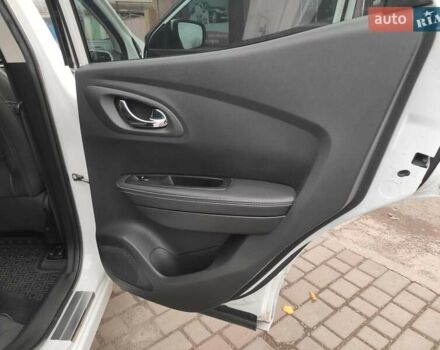 Белый Рено Kadjar, объемом двигателя 1.46 л и пробегом 210 тыс. км за 17200 $, фото 16 на Automoto.ua