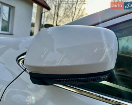 Белый Рено Kadjar, объемом двигателя 1.5 л и пробегом 230 тыс. км за 16000 $, фото 5 на Automoto.ua