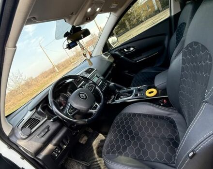 Белый Рено Kadjar, объемом двигателя 1.5 л и пробегом 250 тыс. км за 14700 $, фото 3 на Automoto.ua