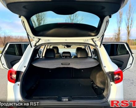 Белый Рено Kadjar, объемом двигателя 16 л и пробегом 49 тыс. км за 16800 $, фото 12 на Automoto.ua