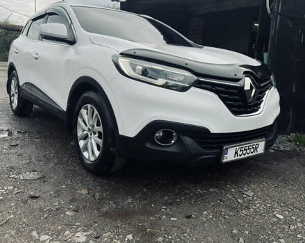 Белый Рено Kadjar, объемом двигателя 1.5 л и пробегом 249 тыс. км за 15700 $, фото 3 на Automoto.ua