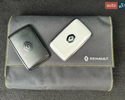 Белый Рено Kadjar, объемом двигателя 1.5 л и пробегом 230 тыс. км за 16000 $, фото 108 на Automoto.ua