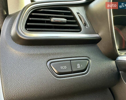 Белый Рено Kadjar, объемом двигателя 1.5 л и пробегом 230 тыс. км за 16000 $, фото 76 на Automoto.ua