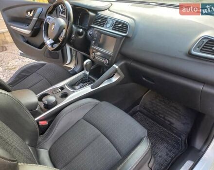 Белый Рено Kadjar, объемом двигателя 1.46 л и пробегом 134 тыс. км за 18000 $, фото 8 на Automoto.ua