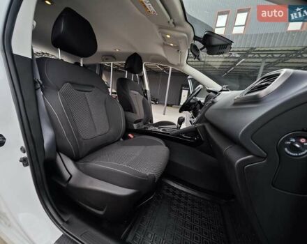 Белый Рено Kadjar, объемом двигателя 1.46 л и пробегом 184 тыс. км за 16500 $, фото 52 на Automoto.ua