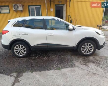 Белый Рено Kadjar, объемом двигателя 1.46 л и пробегом 134 тыс. км за 18000 $, фото 16 на Automoto.ua