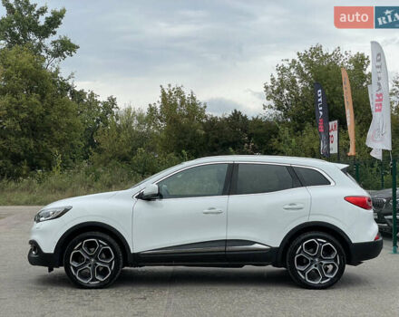 Белый Рено Kadjar, объемом двигателя 1.5 л и пробегом 200 тыс. км за 16899 $, фото 11 на Automoto.ua