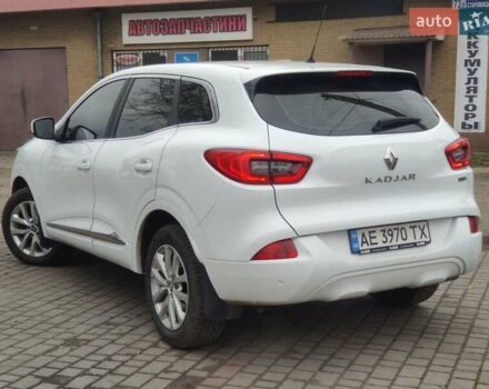 Белый Рено Kadjar, объемом двигателя 1.46 л и пробегом 210 тыс. км за 17200 $, фото 2 на Automoto.ua
