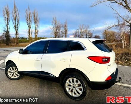 Белый Рено Kadjar, объемом двигателя 16 л и пробегом 49 тыс. км за 16800 $, фото 6 на Automoto.ua