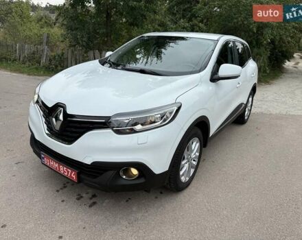 Белый Рено Kadjar, объемом двигателя 1.46 л и пробегом 192 тыс. км за 17700 $, фото 1 на Automoto.ua