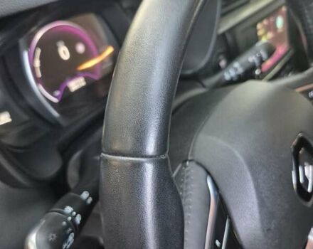 Білий Рено Kadjar, об'ємом двигуна 1.46 л та пробігом 158 тис. км за 16600 $, фото 5 на Automoto.ua