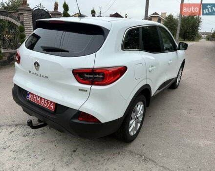 Белый Рено Kadjar, объемом двигателя 1.46 л и пробегом 192 тыс. км за 17700 $, фото 5 на Automoto.ua