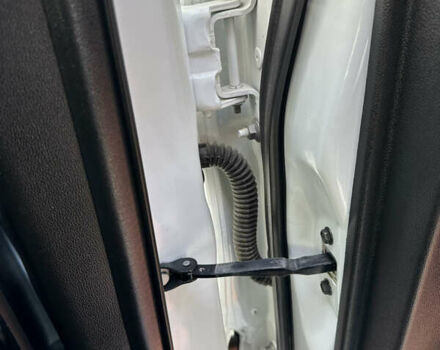 Белый Рено Kadjar, объемом двигателя 1.5 л и пробегом 230 тыс. км за 16000 $, фото 41 на Automoto.ua