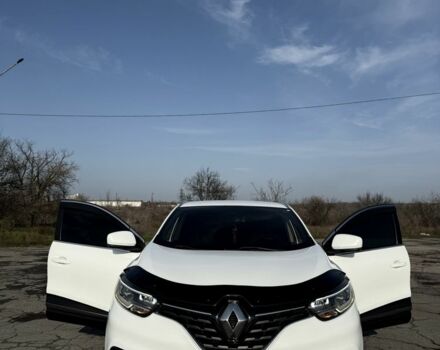 Белый Рено Kadjar, объемом двигателя 1.5 л и пробегом 250 тыс. км за 14700 $, фото 1 на Automoto.ua