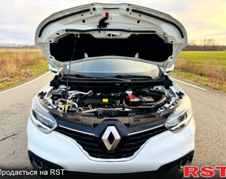 Белый Рено Kadjar, объемом двигателя 16 л и пробегом 49 тыс. км за 16800 $, фото 13 на Automoto.ua