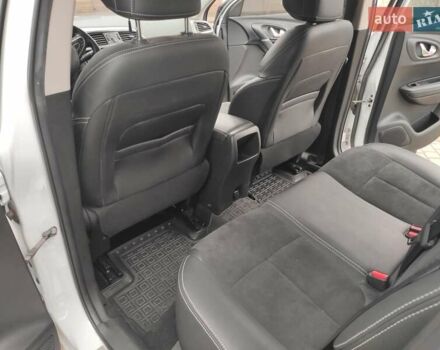 Белый Рено Kadjar, объемом двигателя 1.46 л и пробегом 210 тыс. км за 17200 $, фото 20 на Automoto.ua