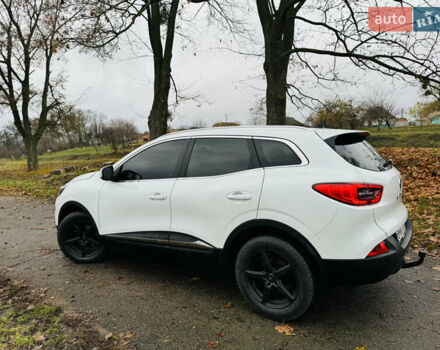 Белый Рено Kadjar, объемом двигателя 1.5 л и пробегом 67 тыс. км за 18500 $, фото 7 на Automoto.ua