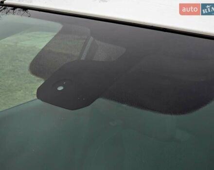 Білий Рено Kadjar, об'ємом двигуна 1.6 л та пробігом 245 тис. км за 15800 $, фото 93 на Automoto.ua