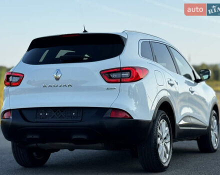 Белый Рено Kadjar, объемом двигателя 1.5 л и пробегом 155 тыс. км за 17700 $, фото 33 на Automoto.ua