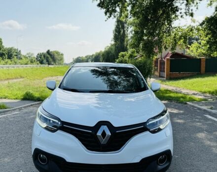 Белый Рено Kadjar, объемом двигателя 1.6 л и пробегом 67 тыс. км за 17200 $, фото 2 на Automoto.ua