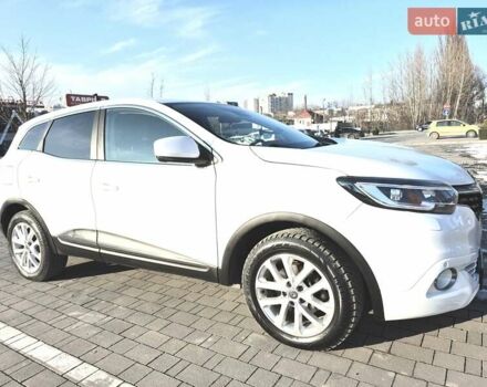 Белый Рено Kadjar, объемом двигателя 1.5 л и пробегом 230 тыс. км за 15500 $, фото 3 на Automoto.ua