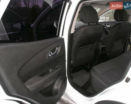 Белый Рено Kadjar, объемом двигателя 1.5 л и пробегом 230 тыс. км за 15500 $, фото 20 на Automoto.ua