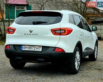 Білий Рено Kadjar, об'ємом двигуна 1.6 л та пробігом 245 тис. км за 15800 $, фото 10 на Automoto.ua