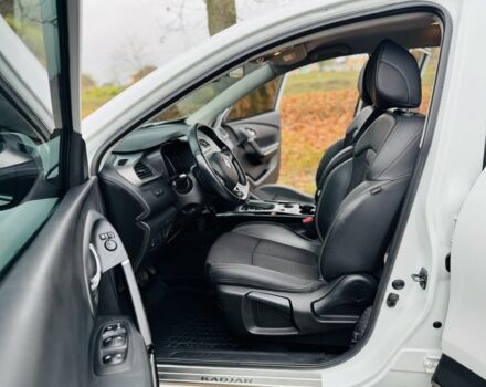 Белый Рено Kadjar, объемом двигателя 1.5 л и пробегом 67 тыс. км за 18500 $, фото 12 на Automoto.ua