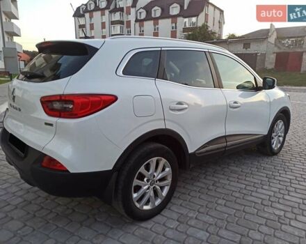 Белый Рено Kadjar, объемом двигателя 1.6 л и пробегом 146 тыс. км за 16399 $, фото 15 на Automoto.ua