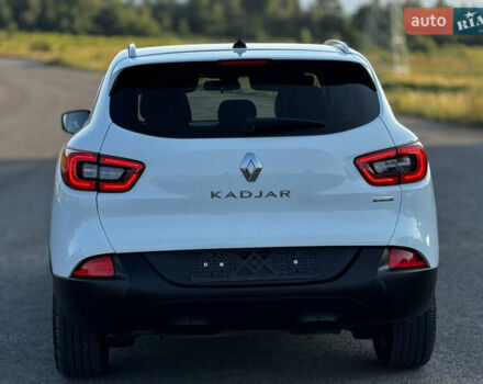 Белый Рено Kadjar, объемом двигателя 1.5 л и пробегом 155 тыс. км за 17700 $, фото 36 на Automoto.ua