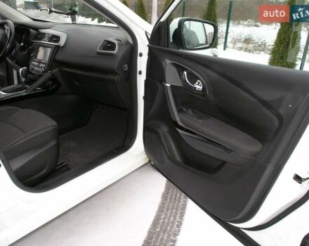 Белый Рено Kadjar, объемом двигателя 1.5 л и пробегом 230 тыс. км за 15500 $, фото 9 на Automoto.ua