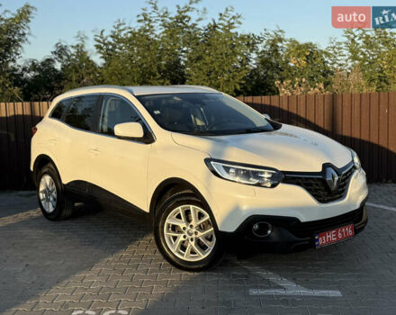 Белый Рено Kadjar, объемом двигателя 1.5 л и пробегом 219 тыс. км за 17250 $, фото 10 на Automoto.ua