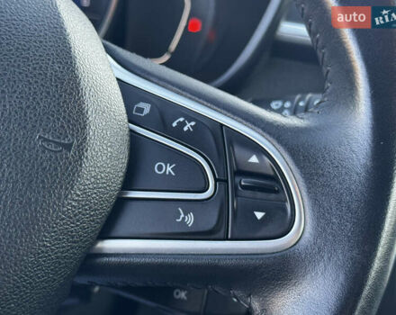 Белый Рено Kadjar, объемом двигателя 1.5 л и пробегом 155 тыс. км за 17700 $, фото 47 на Automoto.ua