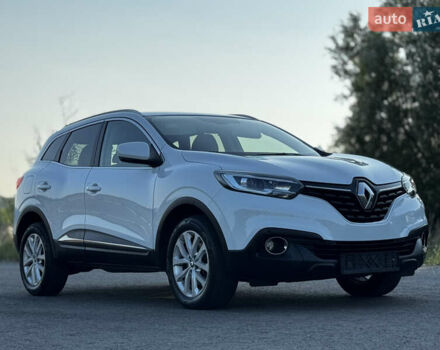 Белый Рено Kadjar, объемом двигателя 1.5 л и пробегом 155 тыс. км за 17700 $, фото 10 на Automoto.ua