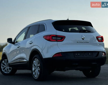 Белый Рено Kadjar, объемом двигателя 1.5 л и пробегом 155 тыс. км за 17700 $, фото 29 на Automoto.ua