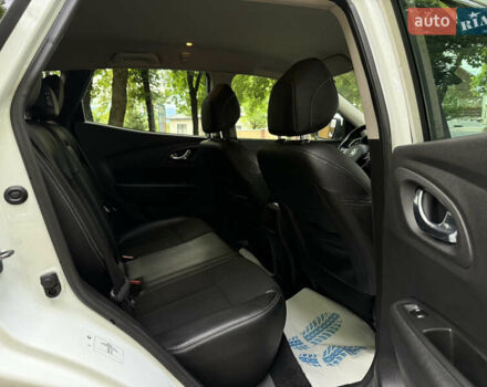Белый Рено Kadjar, объемом двигателя 1.6 л и пробегом 182 тыс. км за 15500 $, фото 39 на Automoto.ua