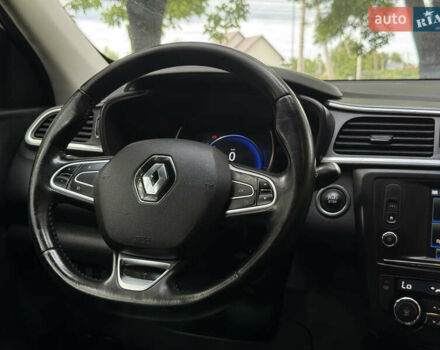 Белый Рено Kadjar, объемом двигателя 1.5 л и пробегом 182 тыс. км за 15500 $, фото 43 на Automoto.ua