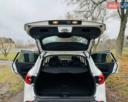 Белый Рено Kadjar, объемом двигателя 1.5 л и пробегом 67 тыс. км за 18500 $, фото 17 на Automoto.ua