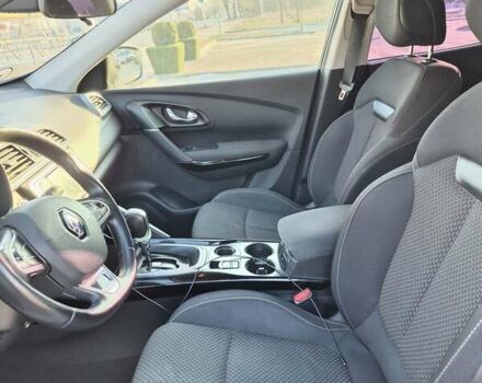 Белый Рено Kadjar, объемом двигателя 1.5 л и пробегом 230 тыс. км за 15500 $, фото 6 на Automoto.ua