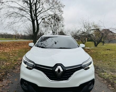 Белый Рено Kadjar, объемом двигателя 1.5 л и пробегом 67 тыс. км за 18500 $, фото 3 на Automoto.ua