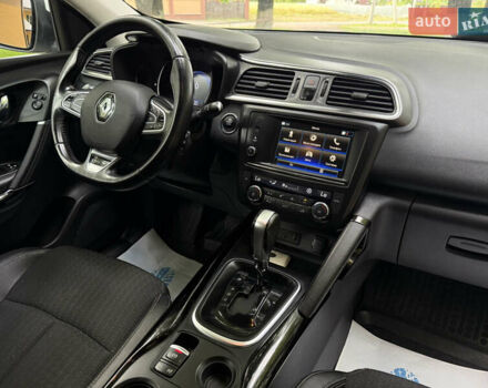 Белый Рено Kadjar, объемом двигателя 1.5 л и пробегом 182 тыс. км за 15500 $, фото 50 на Automoto.ua