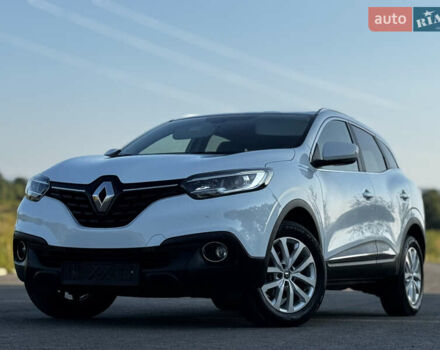 Белый Рено Kadjar, объемом двигателя 1.5 л и пробегом 155 тыс. км за 17700 $, фото 2 на Automoto.ua