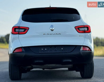 Белый Рено Kadjar, объемом двигателя 1.5 л и пробегом 155 тыс. км за 17700 $, фото 37 на Automoto.ua