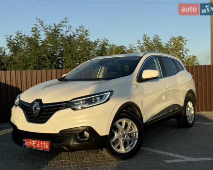 Белый Рено Kadjar, объемом двигателя 1.5 л и пробегом 219 тыс. км за 16600 $, фото 4 на Automoto.ua