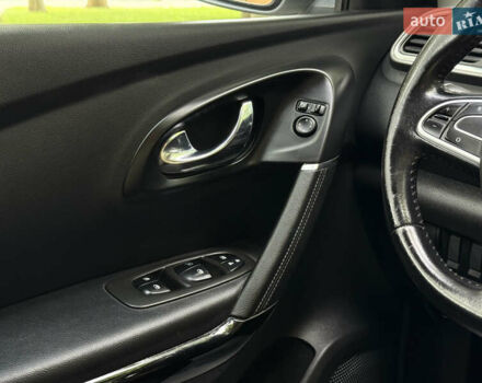 Белый Рено Kadjar, объемом двигателя 1.5 л и пробегом 182 тыс. км за 15500 $, фото 52 на Automoto.ua