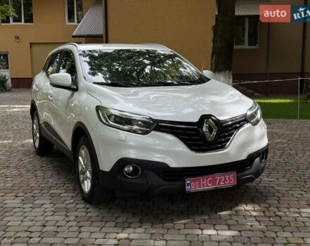 Белый Рено Kadjar, объемом двигателя 1.6 л и пробегом 182 тыс. км за 15500 $, фото 5 на Automoto.ua